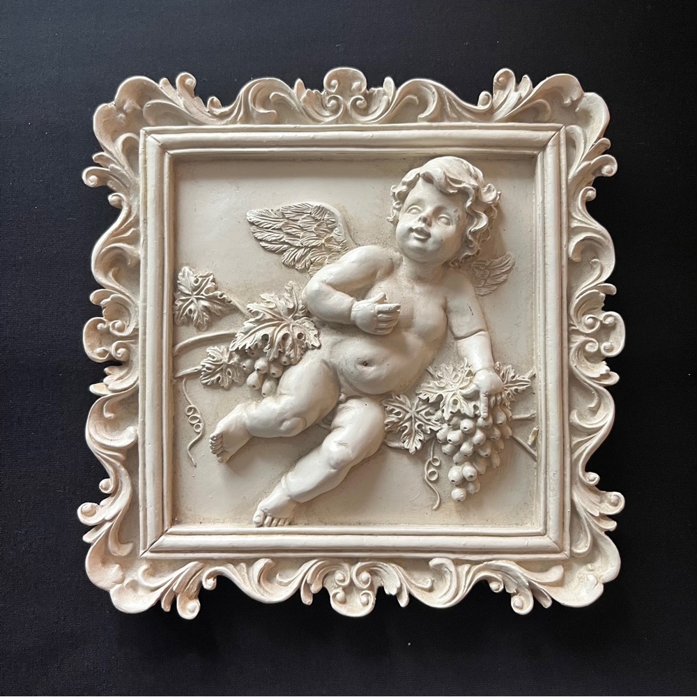 Vintage Mid Century Casa Elite Plaque Cherub Ornament. Designed by M.Valenti